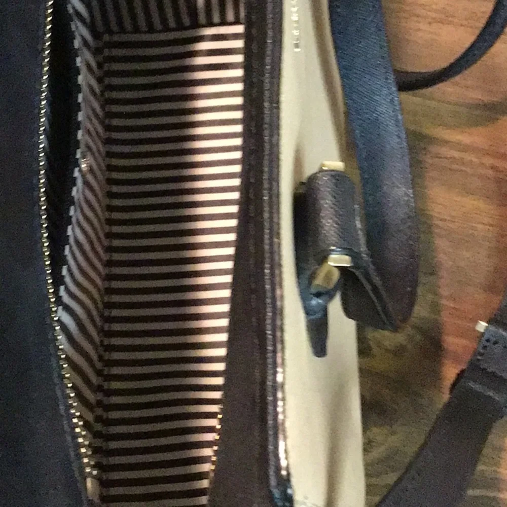 Kate Spade Black and Cream Satchel. NWOT - Picture 4 of 6